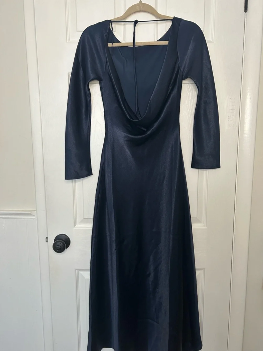 Abercrombie & Fitch Long-Sleeve Cowl Back Maxi Dress